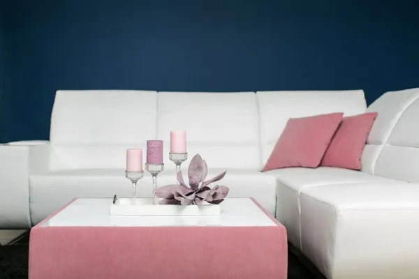 Dekorujeme s PHASE diel: 2 Dekorovanie konferenčného stolíka + sedačka MODENA