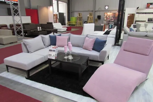 Na veletrzích For Interior a MODDOM jsme představili řadu novinek.