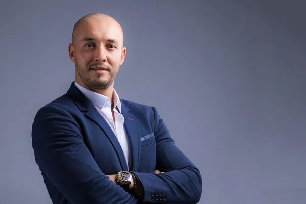 Ako vznikli Phase sedačky? Interview s majiteľom spoločnosti Martinom Durasom pre časopis First Class